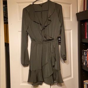 Express dress size sm